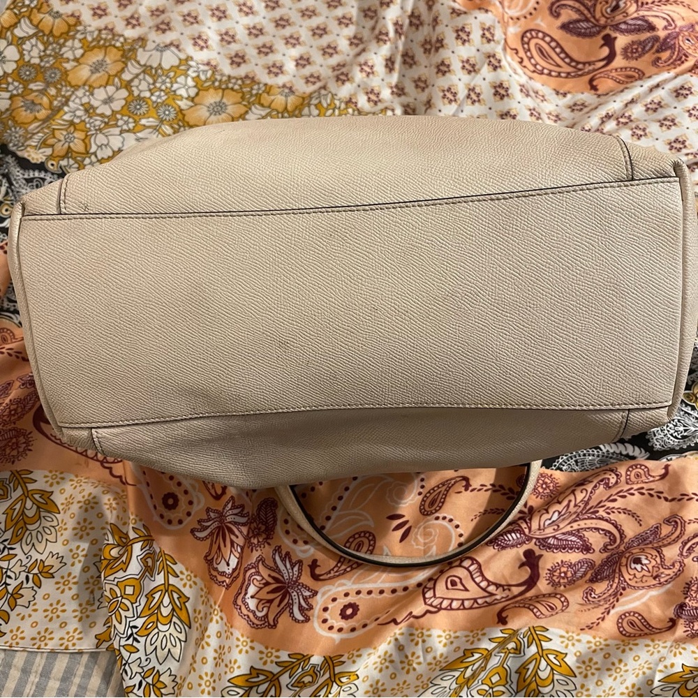 Coach Ava Beige/Shimmer Leather Vintage Tote Bag - Picture 6 of 16